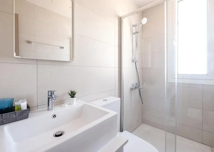 The Habitat Mediterraneo - Self Check-in Apartment *